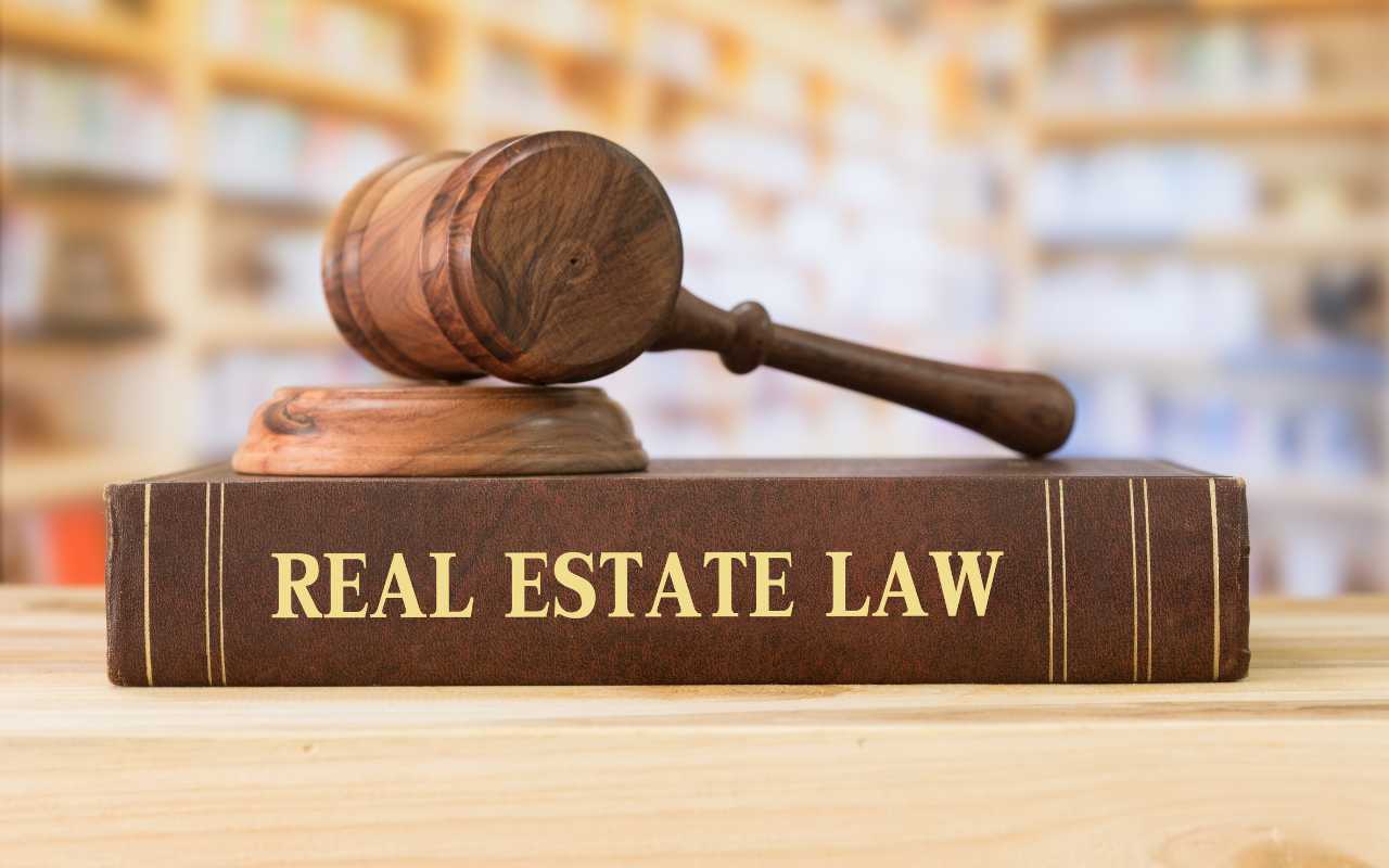 real estate attorney to buy a home easily